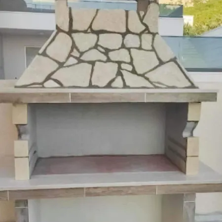 شقة In Near Beaches ماكارسكا