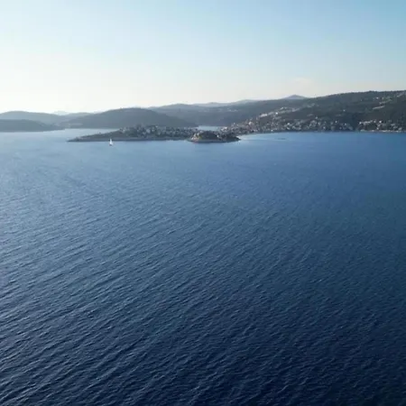 In Near Beaches شقة *